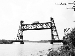 Truss Railroad Lift Bridge over Cedar Bayou, south of Spur 55, Baytown, Texas 0425091054ABW
