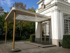 Vorfahrt Palais Schaumburg