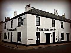 Totnes: The Bull Inn