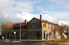 St Kilda Hotel, Armidale, NSW.