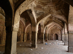 Kotla Mubarakpur mosque interior