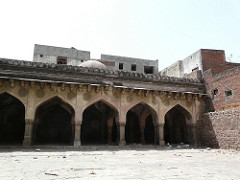 Kotla Mubarakpur mosque