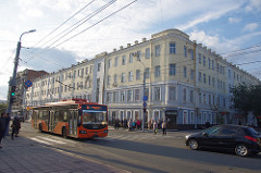VMZ trolleybus in Orenburg centre