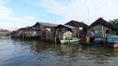 waterfront housing