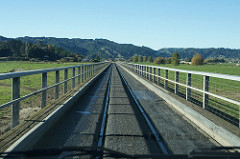 Pekatahi road-rail bridge