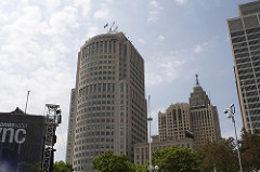 The inevitable Hart Plaza skyline shot