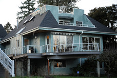 Seagreen contemporary house with Widows Walk, steel beam patio, stairway, North Matthews Beach, Sand Point Way Uplands, Seattle, Washington, USA