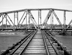 Through Truss Swing Railroad Bridge over Old Brazos River, Freeport, Texas 1126091302BW