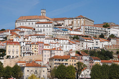Universidade de Coimbra no topo
