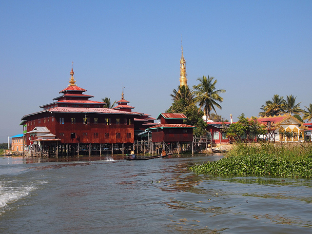 Stilted Nga Phe Chaung Monastery at Inle Lake (Myanmar 2013)