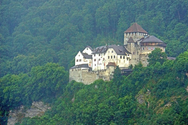 Liechtenstein-00188 - Vaduz Castle