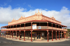 Former Club Hotel, Glen Innes, NSW.