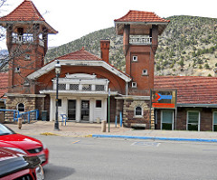 Amtrak station at Glenwood Springs