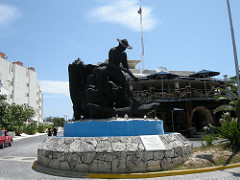 El Centro Isla Mujeres