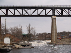 Seguin River - April 2009