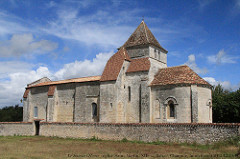 Le Jour ni l’Heure 6104 : église Saint-Martin, deuxième moitié du XIIe s., Balzac, Charente, lundi 6 août 2012, 12:59:14