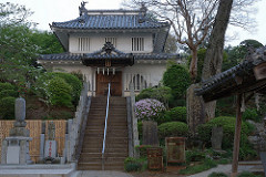 1280px-Kasama_castle_hachimandai_yagura