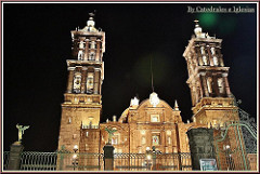 Catedral de Puebla Exteriores (Puebla de los Ángeles) Estado de Puebla,México