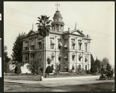 Visalia County court house, Tulare County, California, ca.1912 (CHS-5002)