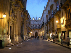 Corso Vittorio Emanuele + Palazzo Cavarretta